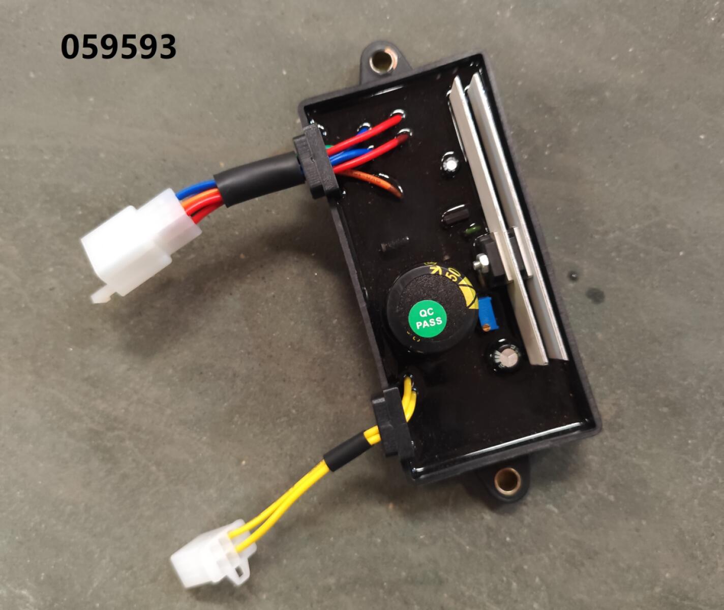 PRO DGW3.0/250E-R / AVR (HJ.5K110DH-D) PRO DGW3.0/250E-R / AVR (HJ.5K110DH-D)
