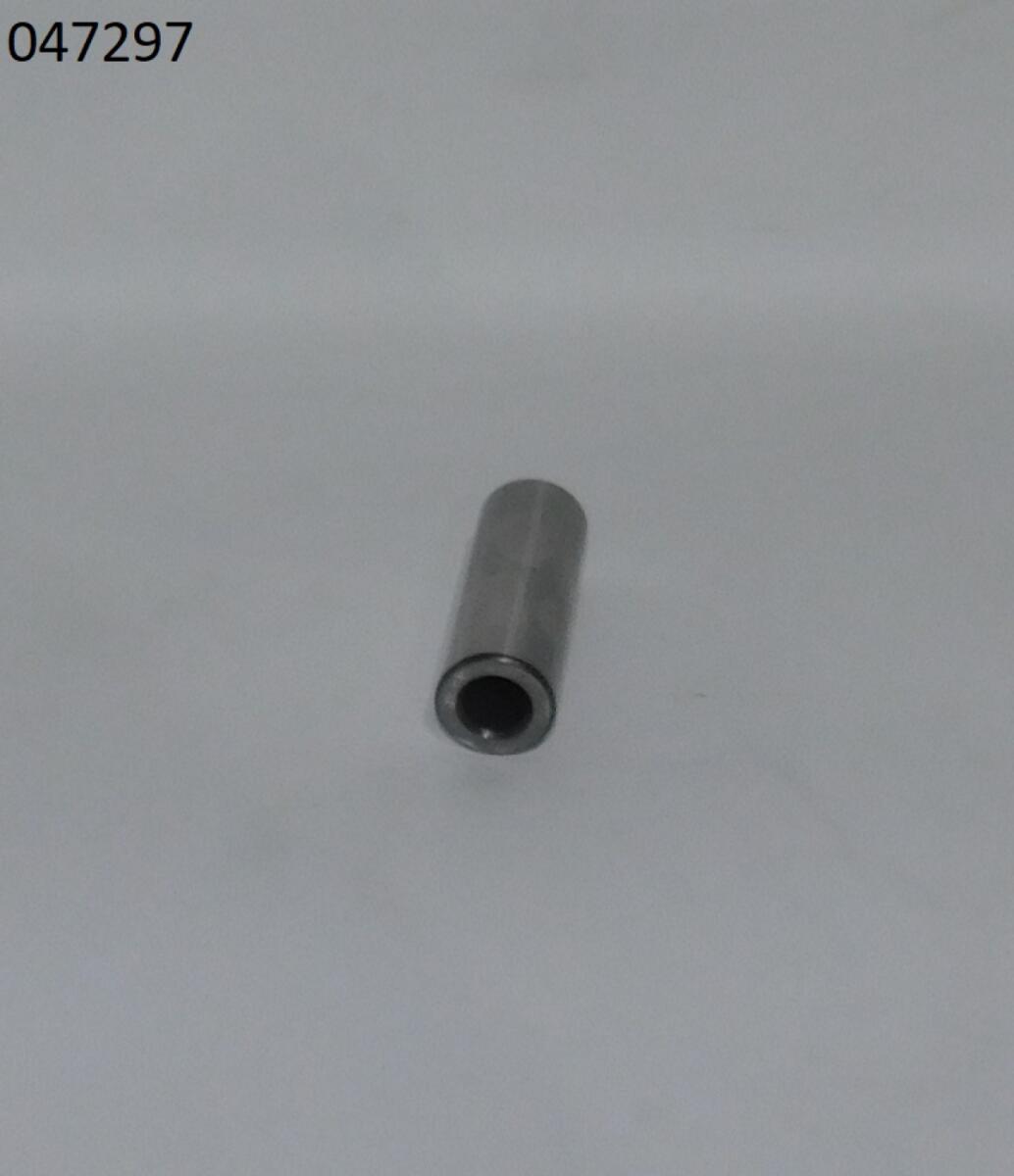 Палец поршневой SDG 11000(..),CD2V88F Sh / Piston pin 188F 23*67mm (Mat.code-2176, Poz.4) Палец поршневой SDG 11000(..),CD2V88F Sh / Piston pin 188F 23*67mm (Mat.code-2176, Poz.4)