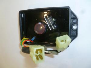 Регулятор напряжения SGG,SDG-5000-6000-3 (прямоугольный) (380 v,8 контактов)