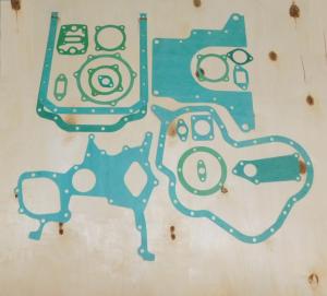 Комплект прокладок двигателя Ricardo R6105AZLDS1; TDK 84- 170 6LT/Gaskets Kit Комплект прокладок двигателя Ricardo R6105AZLDS1; TDK 84- 170 6LT/Gaskets Kit