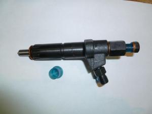 Форсунка YD1 485 (073480) (Injector assy for YD1 485,YD1485-10300) Форсунка YD1 485 (073480) (Injector assy for YD1 485,YD1485-10300)