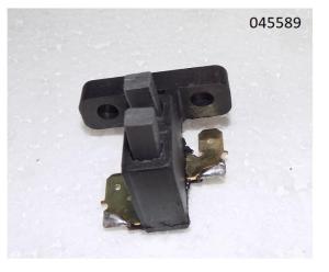 Щеткодержатель со щетками в сборе SDG 7500(..),SGG 7000(..)-7500(..) Lf / Brush Assy (31130-BC130-0001) Щеткодержатель со щетками в сборе SDG 7500(..),SGG 7000(..)-7500(..) Lf / Brush Assy (31130-BC130-0001)