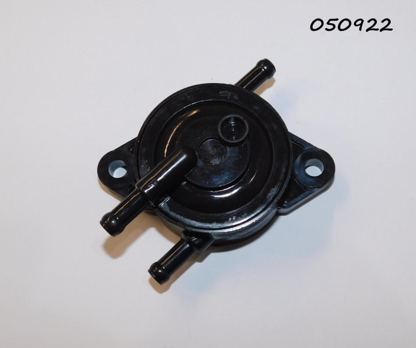 Насос топливный подкачивающий SGG 17000(..)-18000(..),2V90F (пластиковый) / Fuel pump plastic (16700-A2910-0003) Насос топливный подкачивающий SGG 17000(..)-18000(..),2V90F (пластиковый) / Fuel pump plastic (16700-A2910-0003)