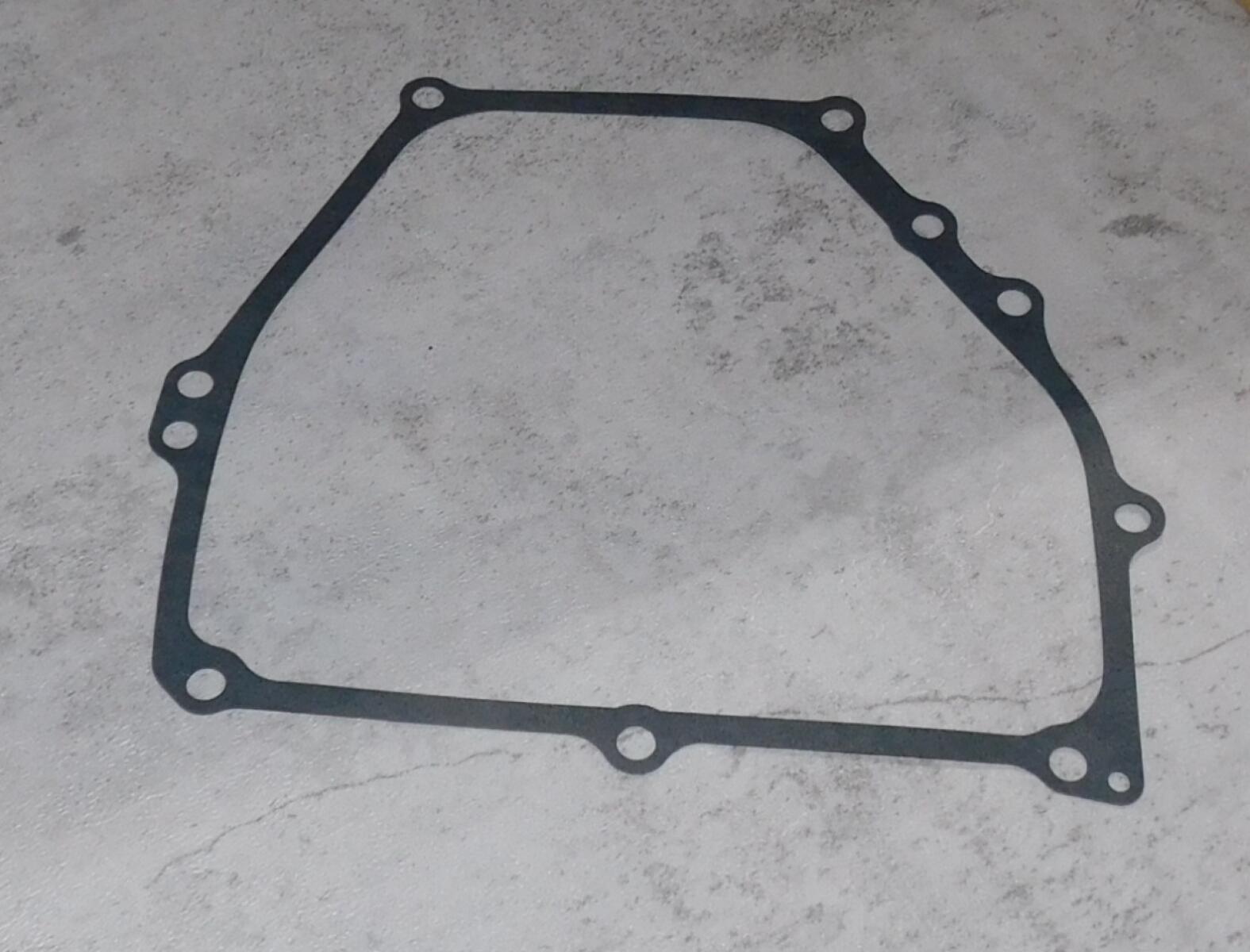 Прокладка крышки блока цилиндра SGG 6000ESi,SV320B / Crankcase cover gasket (33048-00515-00) Прокладка крышки блока цилиндра SGG 6000ESi,SV320B / Crankcase cover gasket (33048-00515-00)