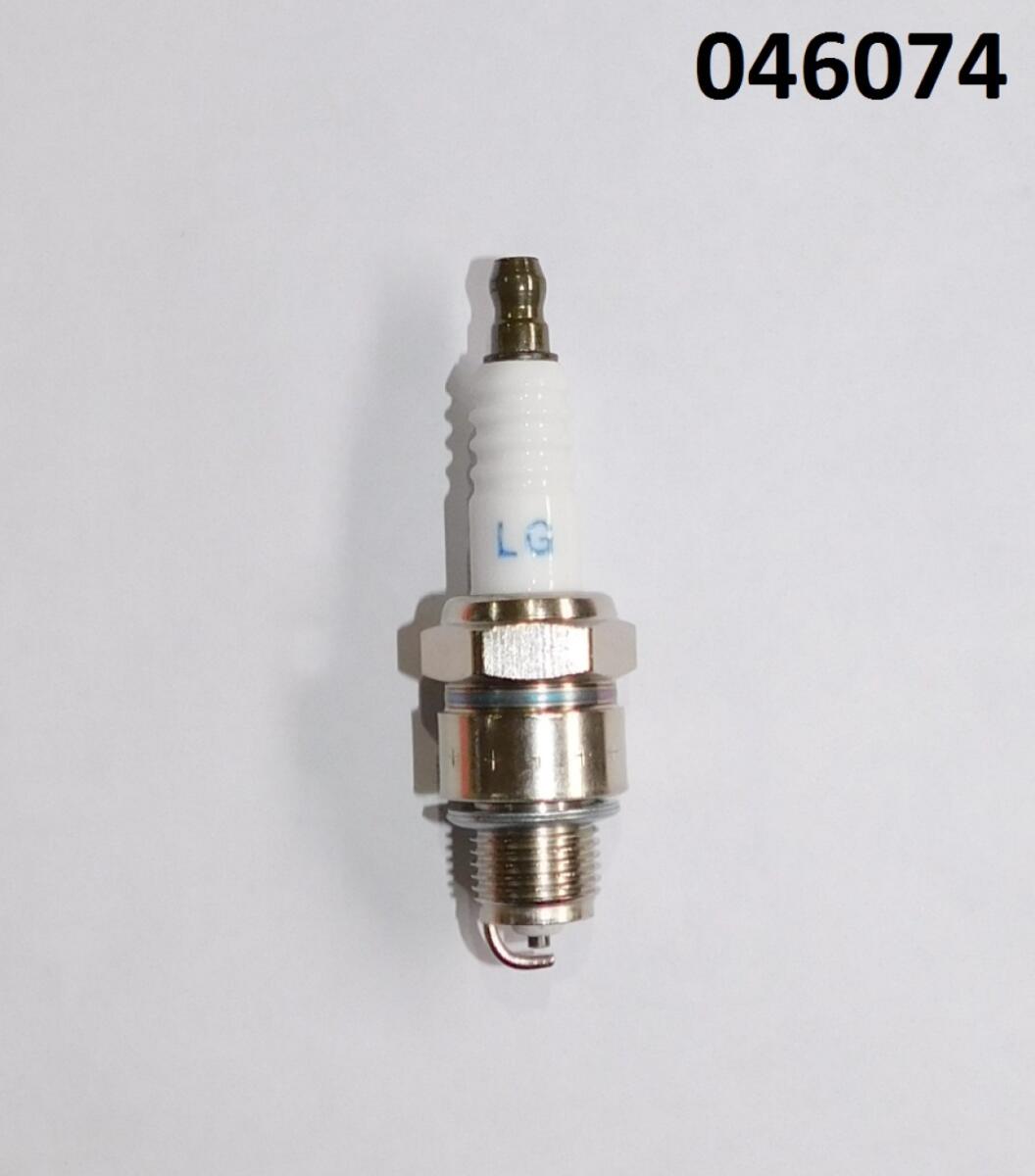 Свеча зажигания бензинового двигателя SGG 1800Si-2400Si,KM148F,KM152F Km / Spark plug KM148F,KM152F (04.08.30010-14801-00) Свеча зажигания бензинового двигателя SGG 1800Si-2400Si,KM148F,KM152F Km / Spark plug KM148F,KM152F (04.08.30010-14801-00)
