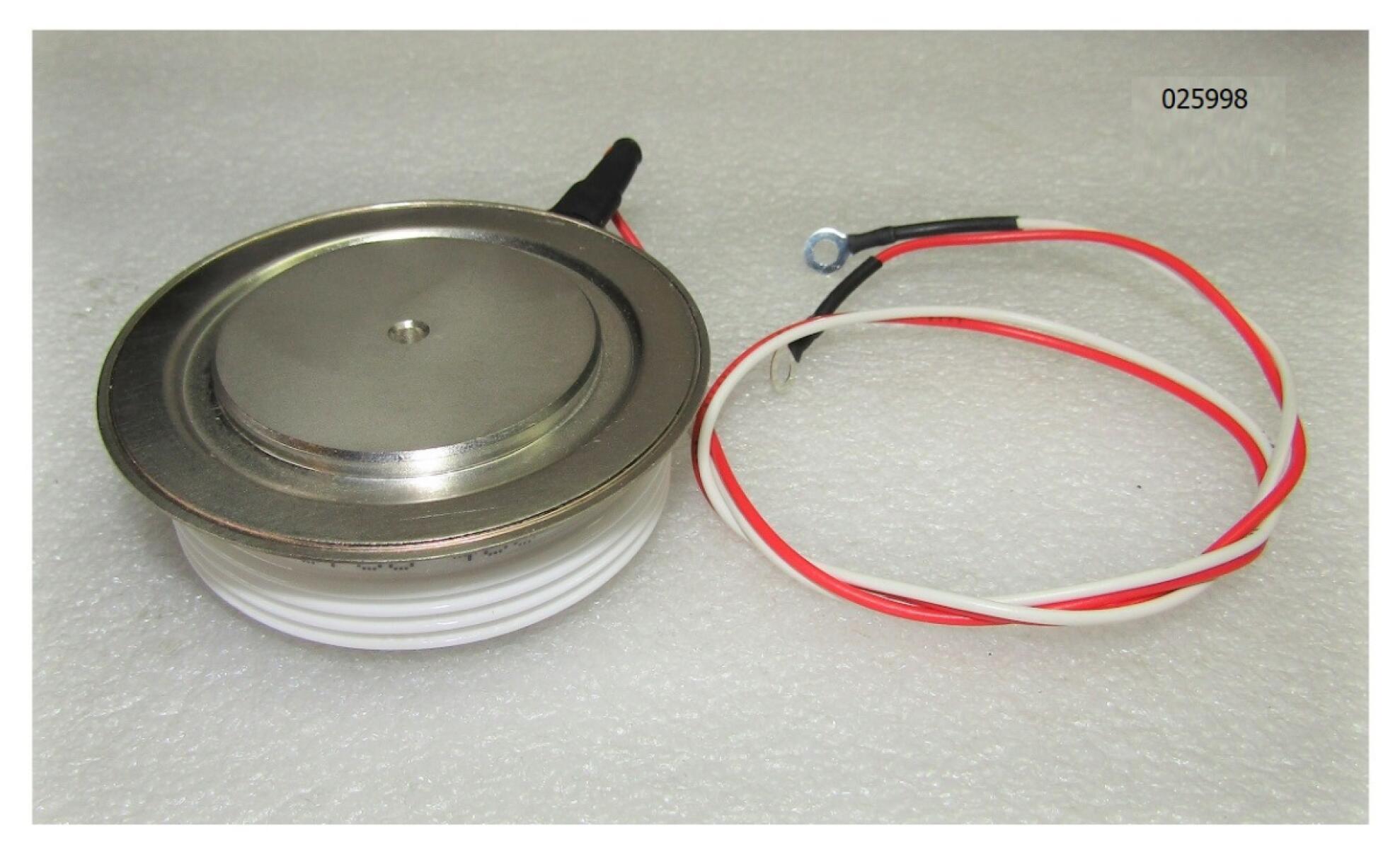 Тиристор выходной KP1000A/1600V для SW-2500 Тиристор выходной KP1000A/1600V для SW-2500