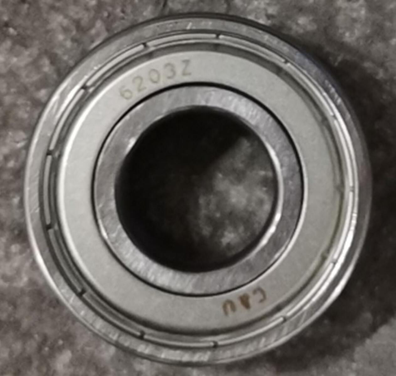 Подшипник (40х17х16) фланца соединительного TSS-VTH, VTZ-1,2/bearing 6203Z (№31, SF-031) Подшипник (40х17х16) фланца соединительного TSS-VTH, VTZ-1,2/bearing 6203Z (№31, SF-031)