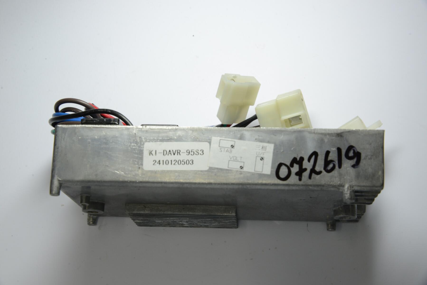 Регулятор напряжения АВР для TSS ЭЛАБ 10 Э3,ЭЛАД12ЕА-3 (3ф,380 V) (071156) (PLY-DAVR-95S3)(Auto Voltage Adjust for KDE12E