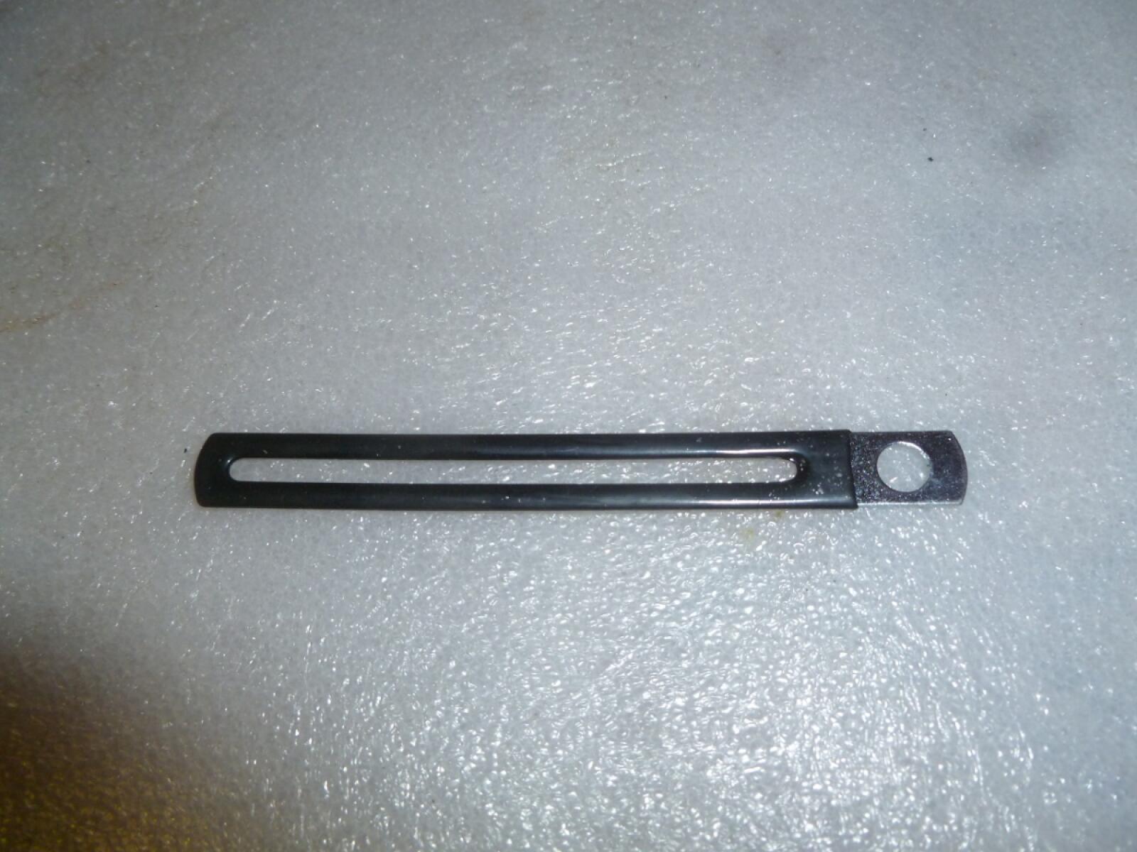 Пластина прижимная металлическая SGG 7500(..),SC192FB Sc / Metal clamp (11013-E88F-0000) Пластина прижимная металлическая SGG 7500(..),SC192FB Sc / Metal clamp (11013-E88F-0000)