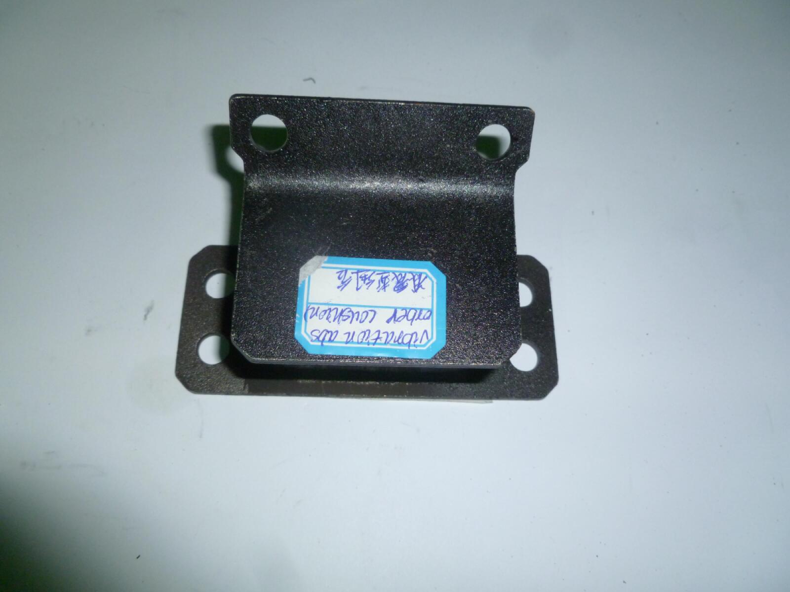 Амортизатор двигателя SGG 10000EH / Shock absorbing foot (42113)