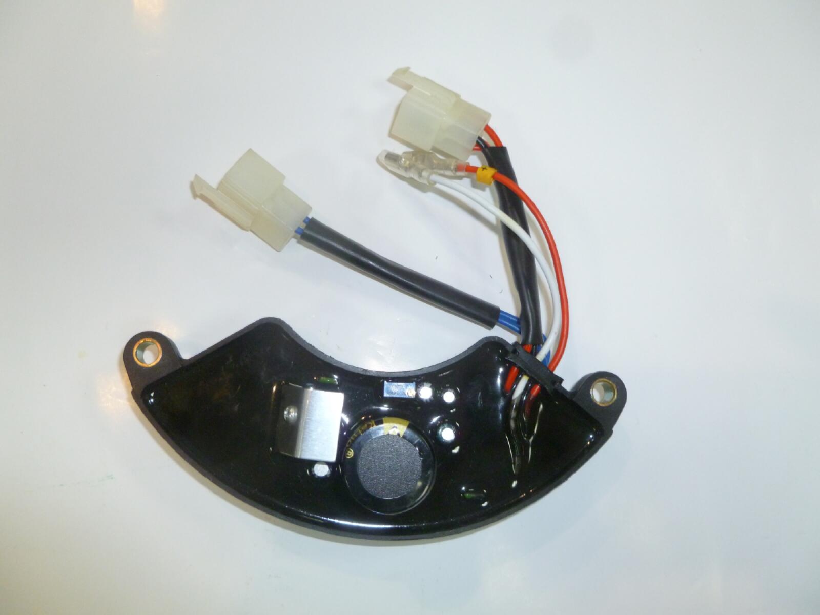Регулятор напряжения SGG 7500 (380 v,8 контактов) / AVR Регулятор напряжения SGG 7500 (380 v,8 контактов) / AVR