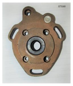 Фланец насоса топливного высокого давления YSD490Q/Fuel injection pump Type 41371 SN 413115-85L750 Фланец насоса топливного высокого давления YSD490Q/Fuel injection pump Type 41371 SN 413115-85L750