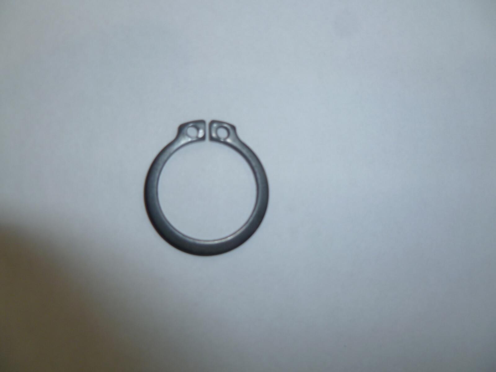 Кольцо стопорное пальца поршневого d=20 /Retainer ring Кольцо стопорное пальца поршневого d=20 /Retainer ring