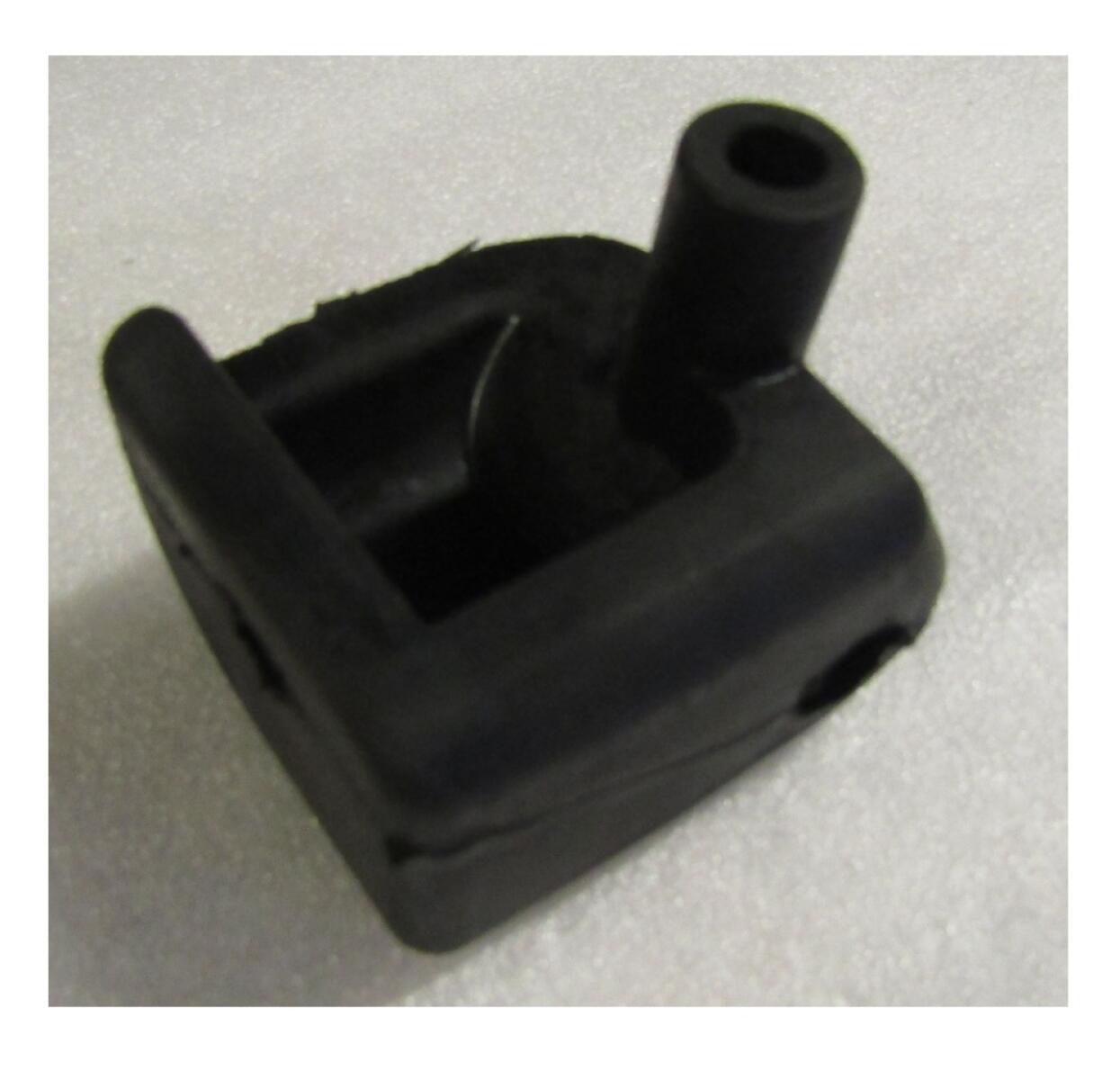 Держатель трубки бака воды (правый) TSS-WP100TH&L/Water tank rubber block-2, №65 (CNP15065) Держатель трубки бака воды (правый) TSS-WP100TH&L/Water tank rubber block-2, №65 (CNP15065)