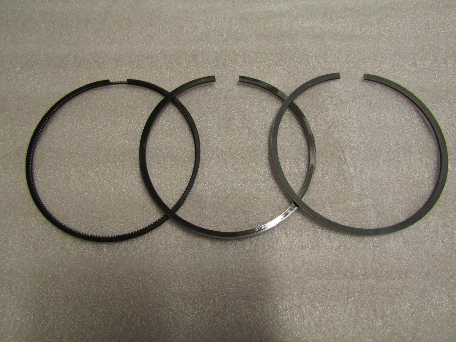 Кольца поршневые (D=127 мм ,к-т на 1 поршень-3 шт,) Baudouin 6M21 /Piston Ring Set (612700020005/61 Кольца поршневые (D=127 мм ,к-т на 1 поршень-3 шт,) Baudouin 6M21 /Piston Ring Set (612700020005/61