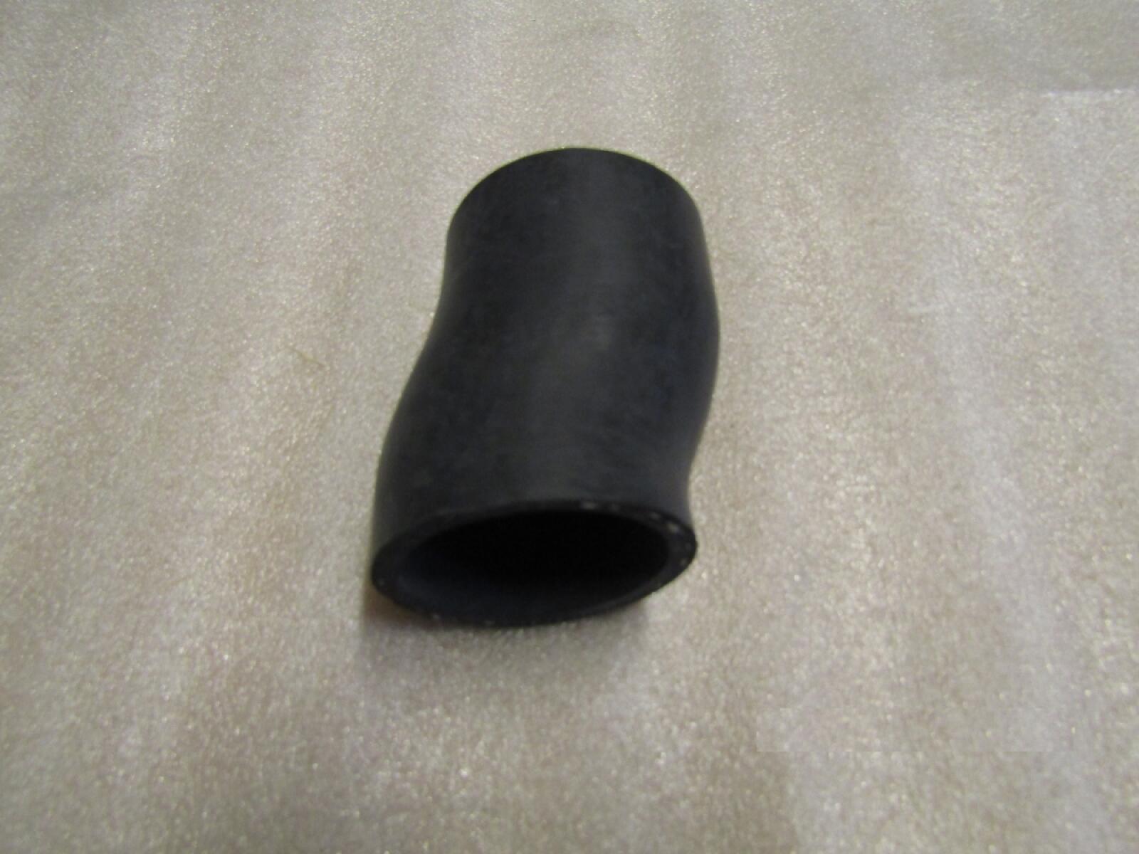Трубка резиновая отвода охлаждающей жидкости 4M11/Coolant Connecting Rubber Pipe (13032793) Трубка резиновая отвода охлаждающей жидкости 4M11/Coolant Connecting Rubber Pipe (13032793)
