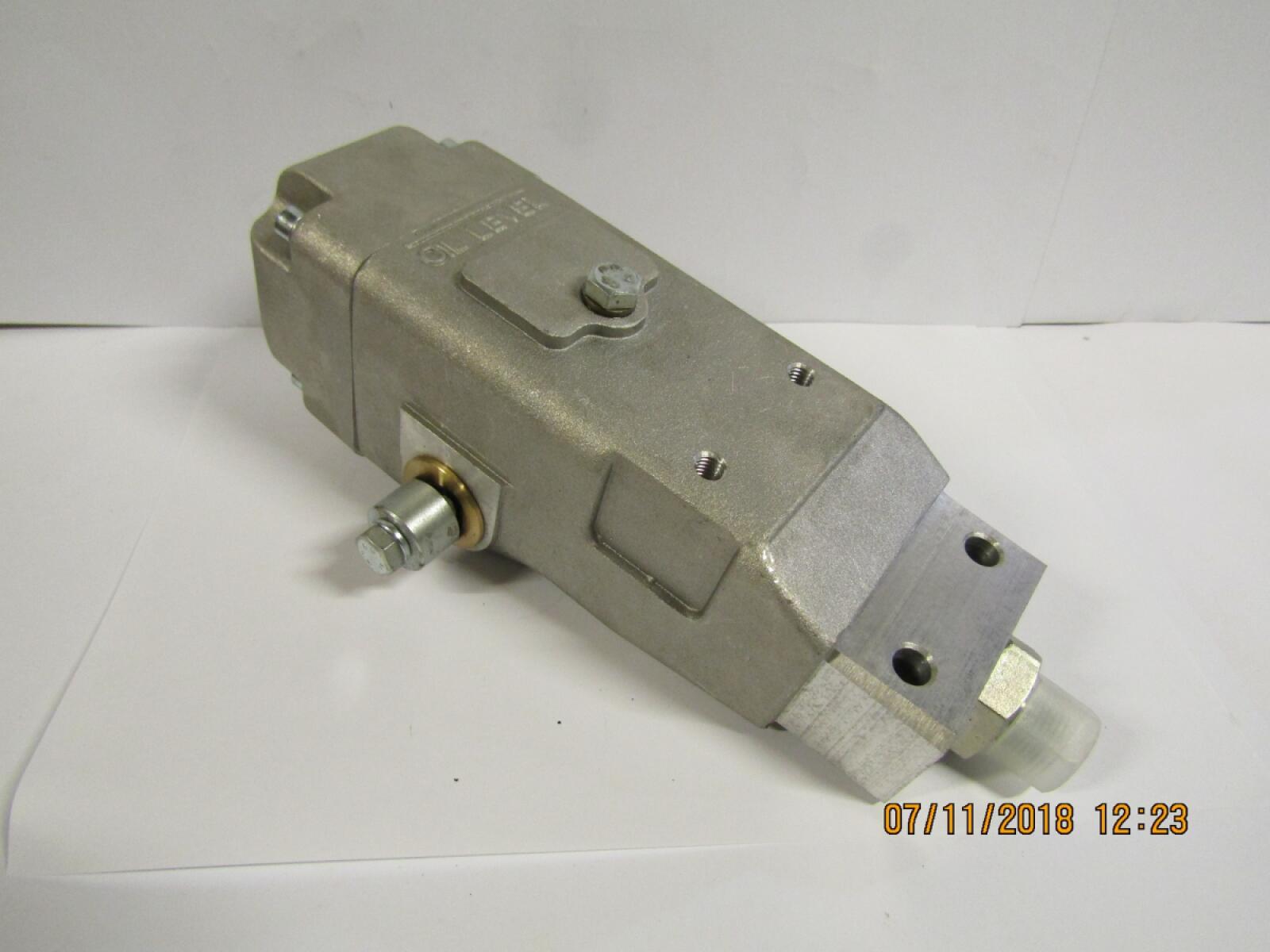 Насос управления реверсом в сборе TSS-СР-240/HAND PUMP ASSEMBLY