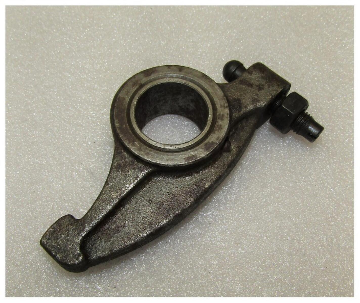 Коромысло клапана в сборе TDL 36 4L (L=93) /Valve rocker Коромысло клапана в сборе TDL 36 4L (L=93) /Valve rocker