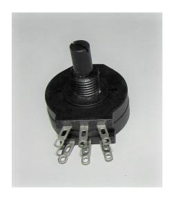 Регулятор сварочного тока (потенциометр) / Potentiometer RVS28G B102 (01.09.001.010) Регулятор сварочного тока (потенциометр) / Potentiometer RVS28G B102 (01.09.001.010)